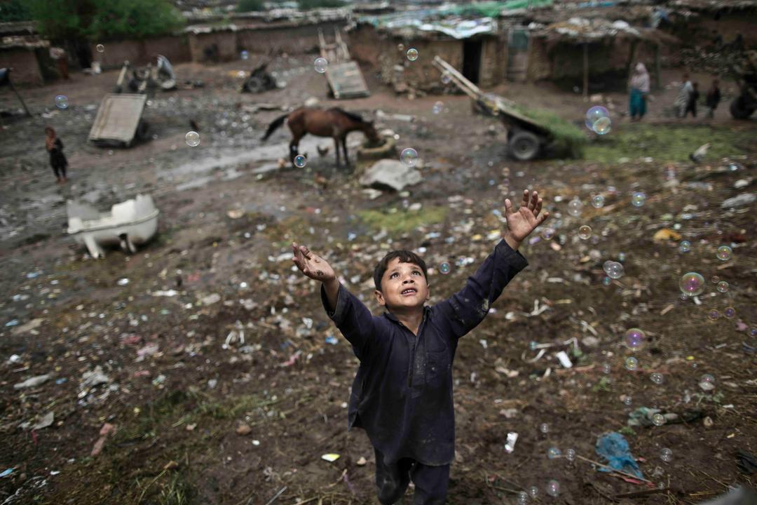 MUHAMMED MUHEISEN: Life and War